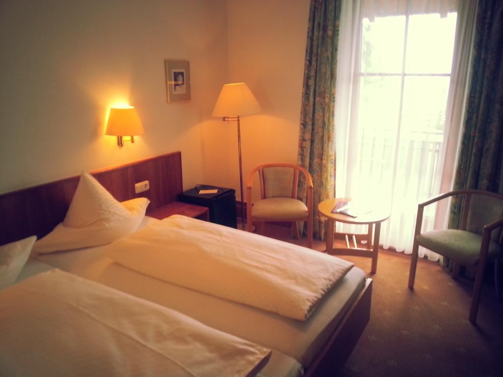 Hotel Seewirt Nonnenhorn Habitación foto